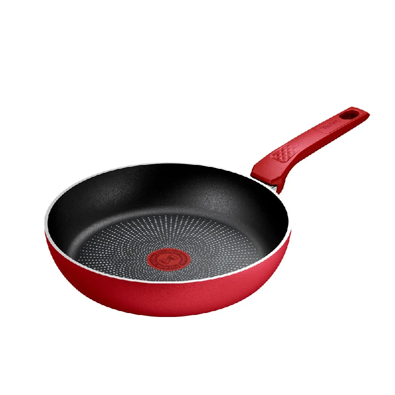 - Air box TSA certified check-inTefal Daily Expert Red Non-Stick Frypan