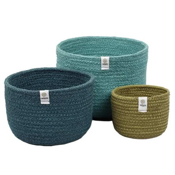  -Anti-scratch sofa protective coverReSpiin Jute Tall Basket Set - Ocean